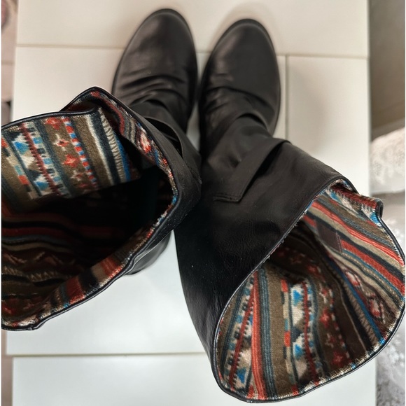 Blowfish Malibu Easy Saddle Pull On Lined Boots. Size 10 - Picture 4 of 8